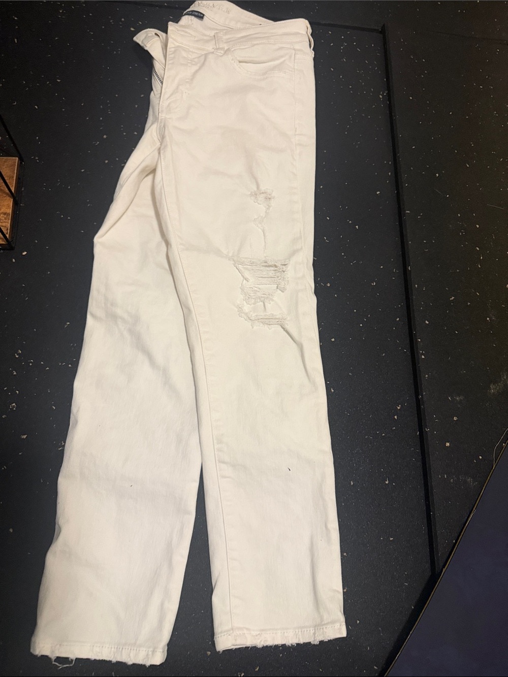American Eagle Outfitters Off-White Distressed Jeans